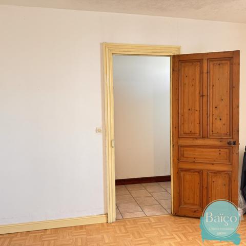 Maison 10 pièce(s) 4 chambre(s) 300 m²