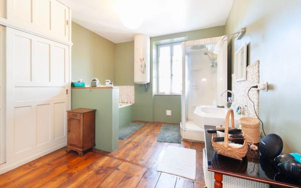 Maison à vendre    5 pièces •  Saint-Sever