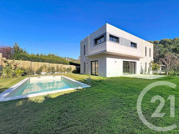 Maison à vendre  4 pièces - 162 m2 MOUGINS - 06