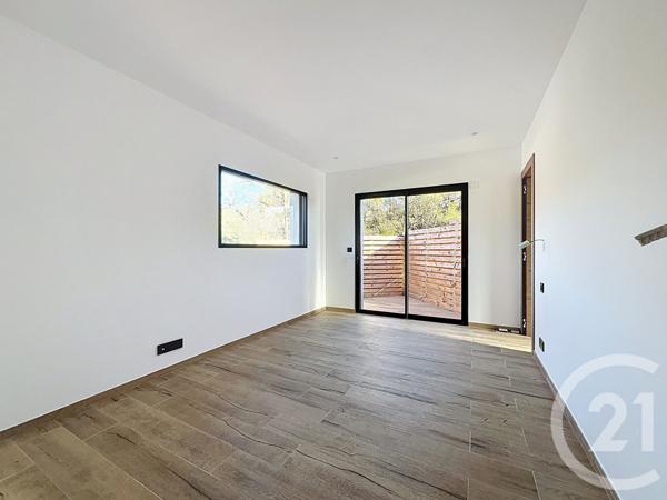 Maison à vendre  4 pièces - 162 m2 MOUGINS - 06