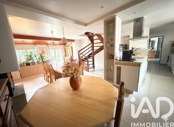 Maison à vendre 7 pièces 198 m² Massy