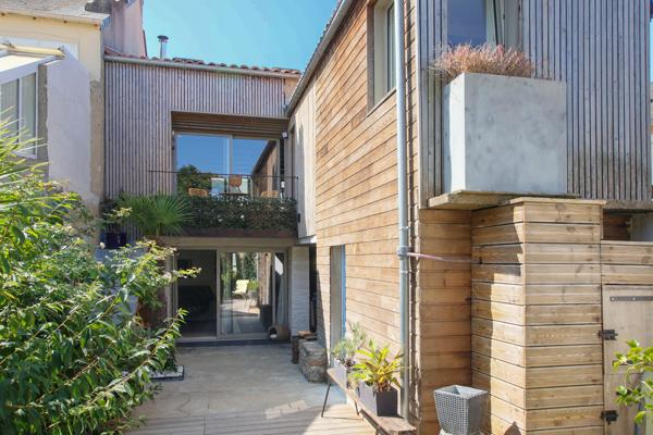 Maison Sablaise au cœur du Quartier Arago Un emplacement exceptionnel !