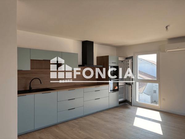 Location Appartement 3 pièces 67.28 m² - 3 RUE DU LAVOIR Soustons 40140