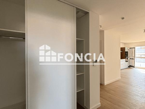 Location Appartement 3 pièces 67.28 m² - 3 RUE DU LAVOIR Soustons 40140