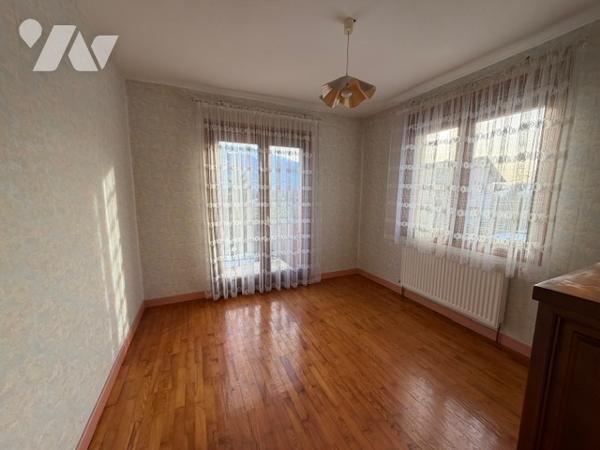 EXCLUSIVITE - MERCURY -  GROS POTENTIEL - VUE PANORAMIQUE - EXPOSEE SUD - 4 CHAMBRES