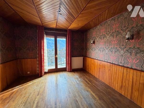 EXCLUSIVITE - MERCURY -  GROS POTENTIEL - VUE PANORAMIQUE - EXPOSEE SUD - 4 CHAMBRES