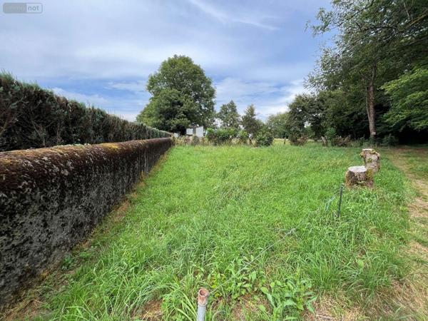 Maison à vendre à Champagnac dans le Cantal (15350), ref : 99T-15029