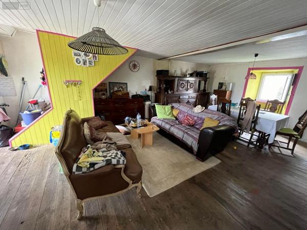 Maison à vendre à Champagnac dans le Cantal (15350), ref : 99T-15029