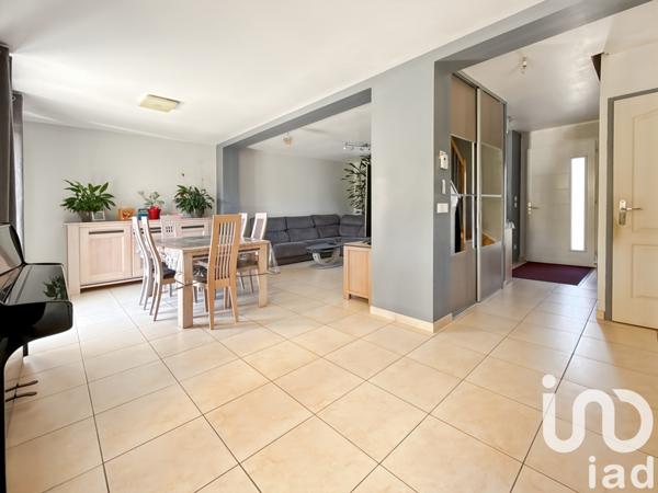 Maison à vendre 6 pièces 118 m² Santeny