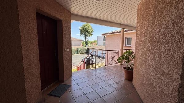 T2 avec parking et balcon à rafraichir