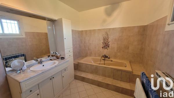 Maison à vendre 5 pièces 138 m² Bédarrides