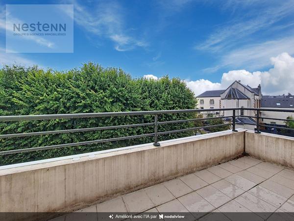 ORLEANS SAINT MARC  - T2 EN RESIDENCE AVEC ASCENSEUR - DPE C - BALCON - PARKING - CAVE