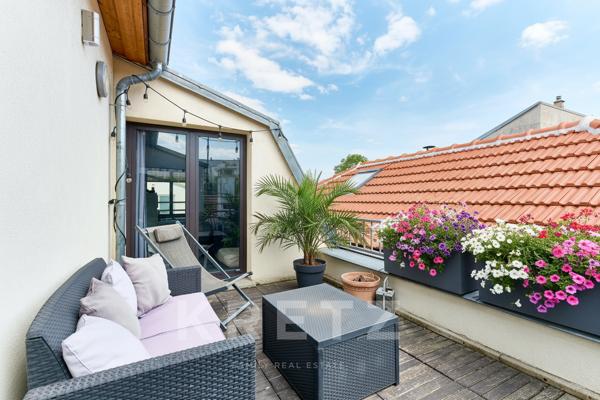 La Garenne-Colombes – Maison contemporaine avec piscine intérieure et jardin paysagé