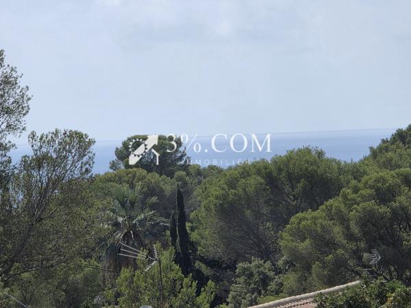 Villa 5 pièce(s) 4 chambre(s) 132 m²