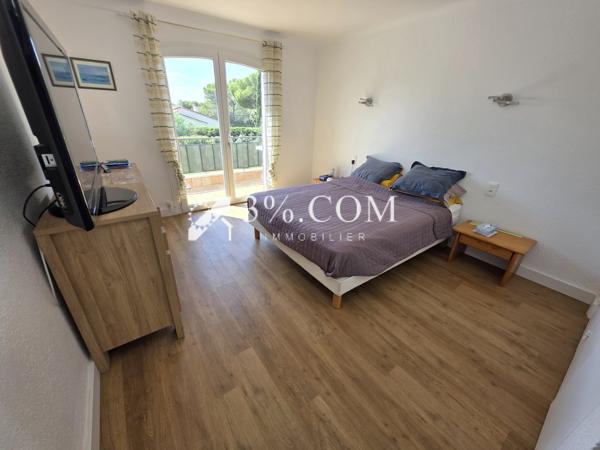 Villa 5 pièce(s) 4 chambre(s) 132 m²