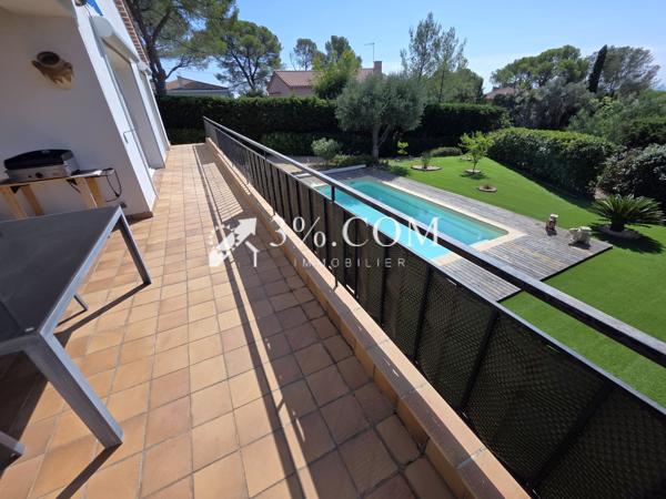 Villa 5 pièce(s) 4 chambre(s) 132 m²