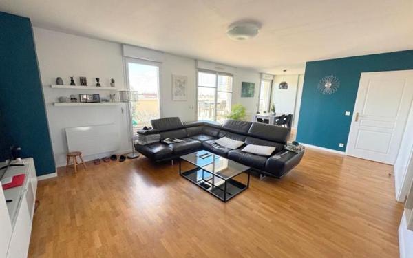 Appartement à vendre    3 pièces • 89 m2 Drancy