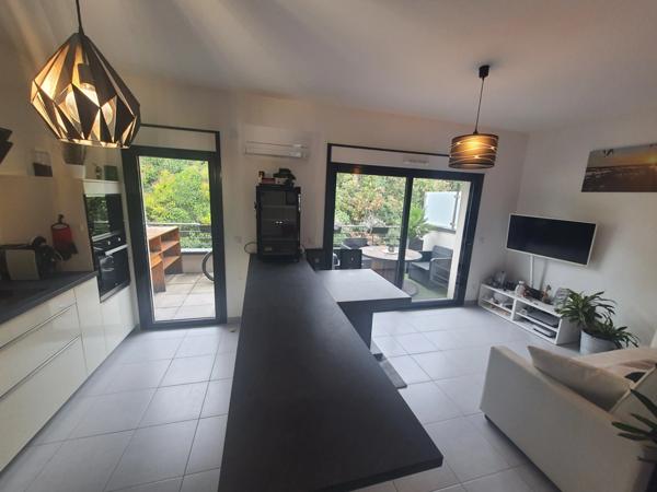 Appartement à vendre 3 pièces ROMANS SUR ISERE (26)