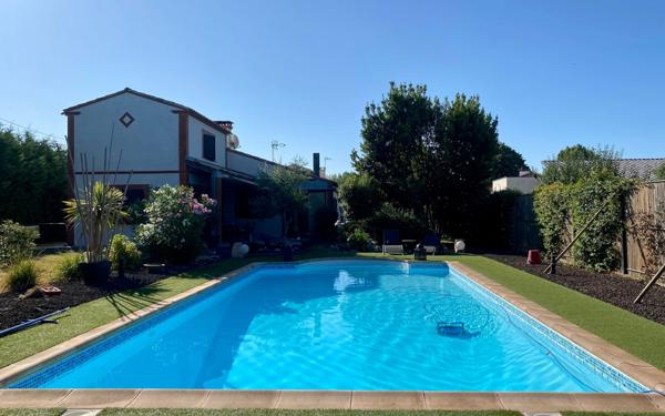 Maison à vendre    7 pièces • 197,63 m2 Tournefeuille