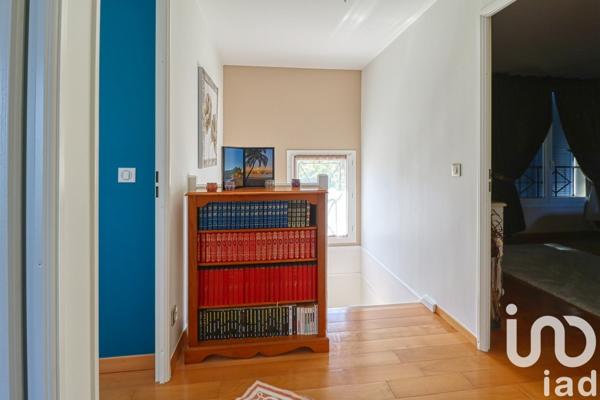 Maison 6 pièces de 133 m² à Saint-Prix (95390)