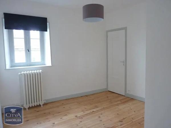 Appartement à louer 3 pièces 55.71m² Riom (63200)