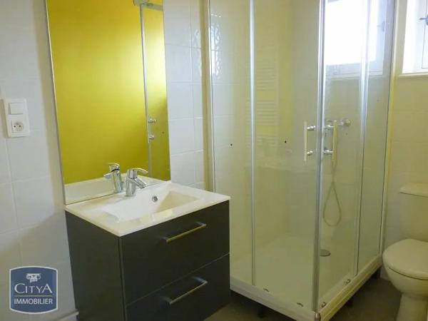 Appartement à louer 3 pièces 55.71m² Riom (63200)