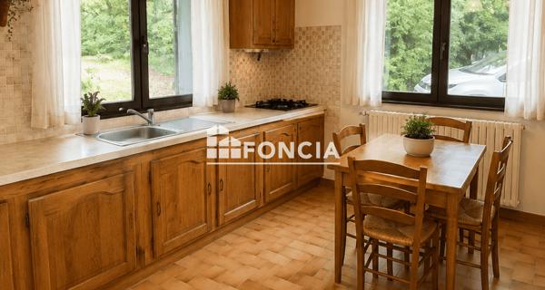 À vendre Maison 5 pièces 100 m² - Saint-jean-de-maurienne 73300