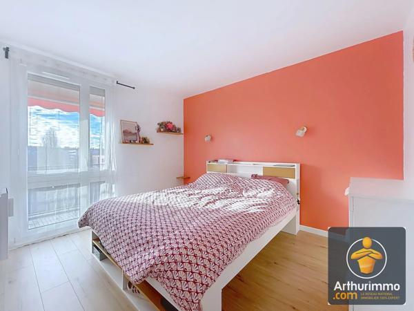 Vente                                                      Appartement
                        
                     3 pièces                      63 m2                     à Yerres