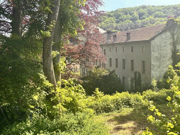 Vente Immeuble 30 pièces 850 m2 à Vaux