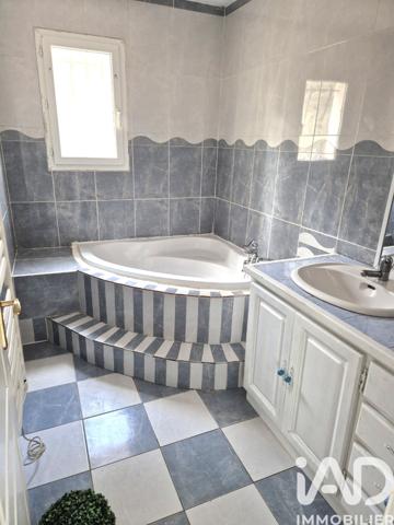 Maison à vendre 6 pièces 157 m² Bessèges