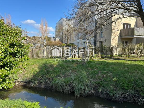 T3 balcon, parking couvert, cave à 500m de la gare
