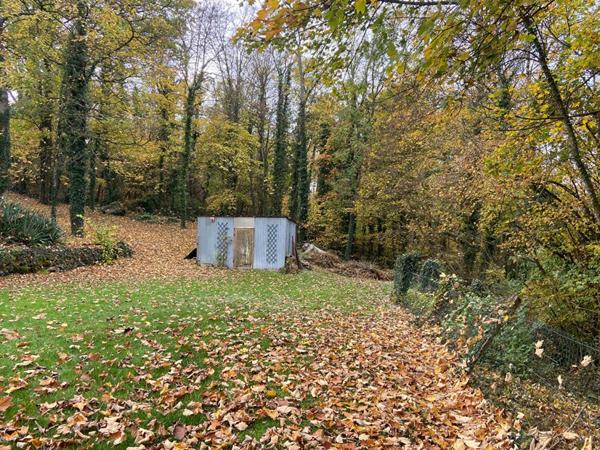 **Terrain constructible 1 458 m² - Libre constructeur - À 5 min de Château-Thierry