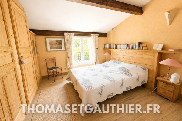 VELLERON – Domaine de 1,3 ha avec maison principale, 4 gîtes et 2 piscines