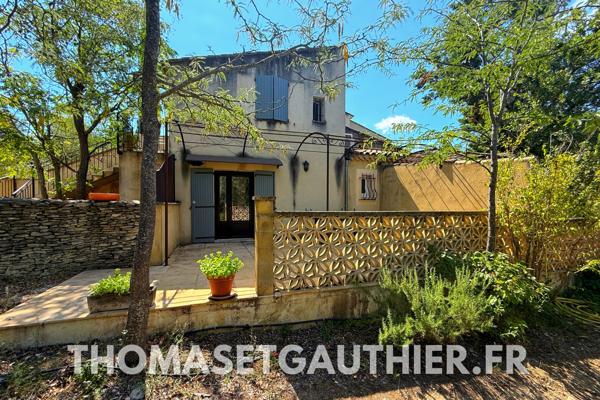 VELLERON – Domaine de 1,3 ha avec maison principale, 4 gîtes et 2 piscines