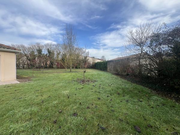 Maison de 161 m² dans une impasse calme – Grand terrain arboré à Marmande