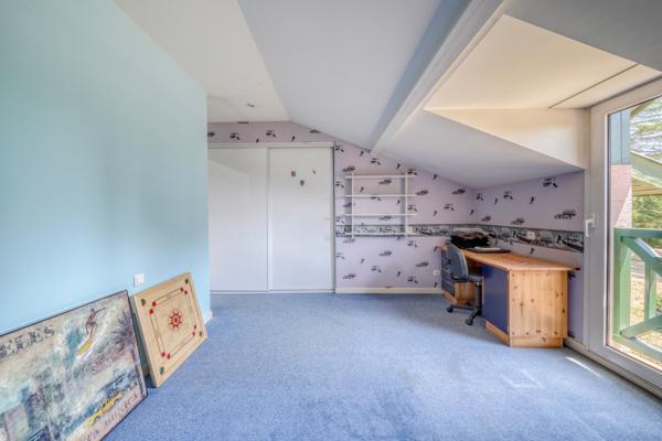 Maison 8 pièces de 261m2 parcelle de 2849m2
