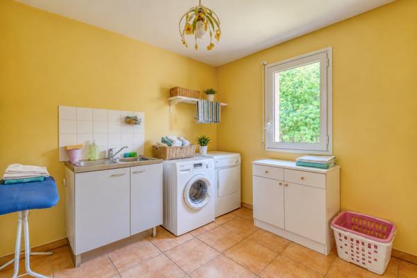 Maison 8 pièces de 261m2 parcelle de 2849m2