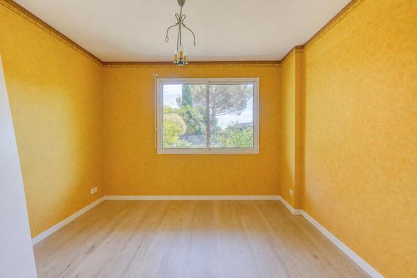 Maison 8 pièces de 261m2 parcelle de 2849m2