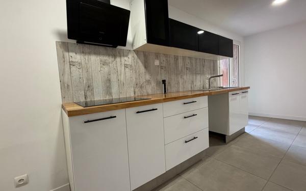 Appartement à louer    2 pièces •  Trouillas