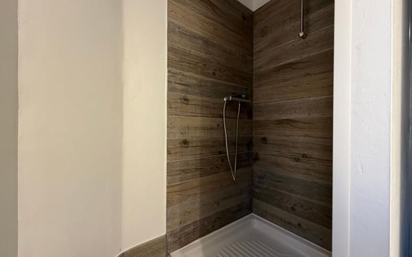 Appartement à louer    2 pièces •  Trouillas