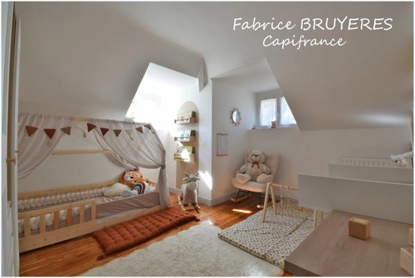 Maison à vendre 7 pièces USSEL (19)