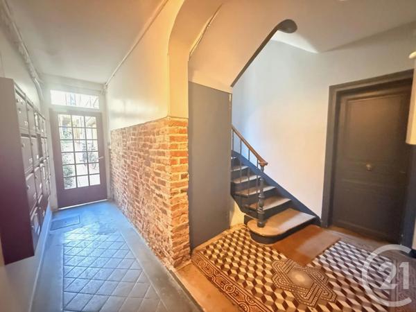 Appartement F1 à vendre  1 pièce - 28 m 2   PARIS  - 75020