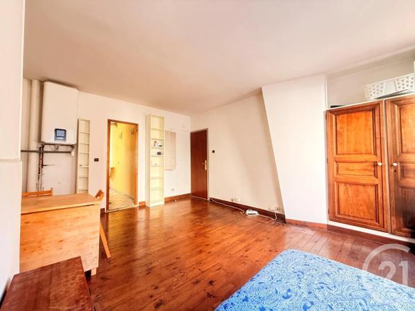Appartement F1 à vendre  1 pièce - 28 m 2   PARIS  - 75020