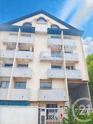 Appartement F1 à vendre  1 pièce - 33 m2 ST DENIS - 974