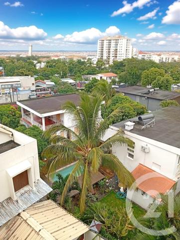 Appartement F1 à vendre  1 pièce - 33 m2 ST DENIS - 974