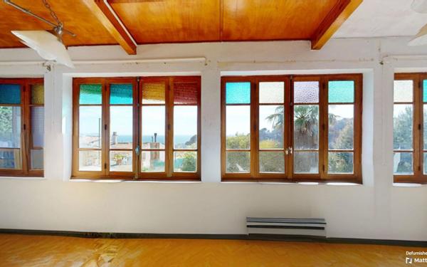 Maison à vendre    3 pièces •  Carqueiranne