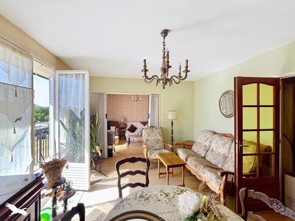 Appartement 60 280 € Blois 6 p 86 m² DPE E