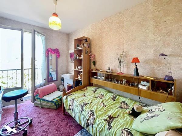 Appartement 60 280 € Blois 6 p 86 m² DPE E