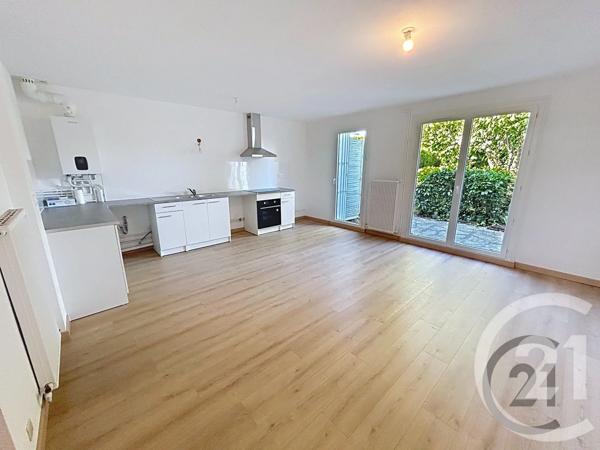 Maison à vendre  4 pièces - 89,83 m 2   LE MEE SUR SEINE  - 77