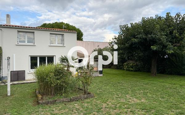 Maison à vendre    3 pièces •  Sainte-Soulle